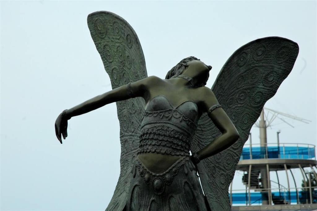 Orbi City In Batumi Kültér fotó